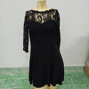 Francescas Black Lace Long Sleeve Dress Sweetheart Open Back Flowy Skater Dress